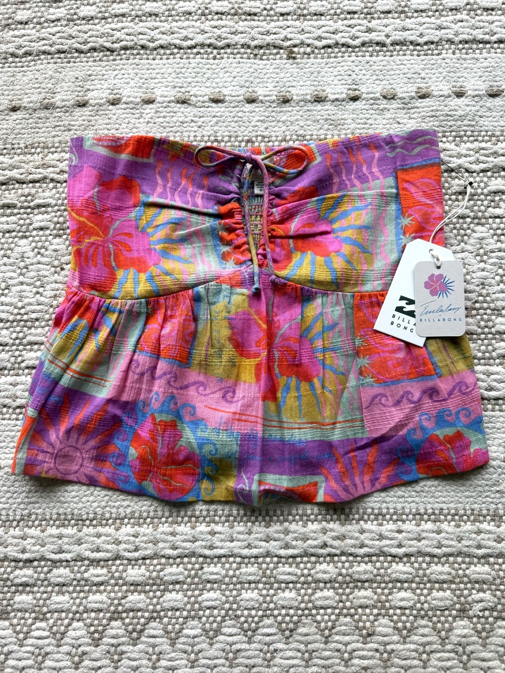 ๐ฅ๐ฅBILLABONG - UNRELEASED SUNSET WAVE WOVEN TOP๐ฅ๐ฅ - Picture 2 of 5
